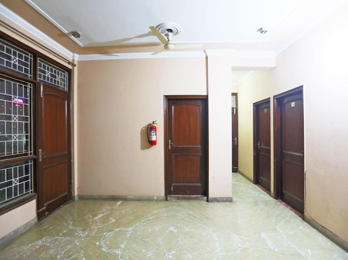 Oyo 72429 New Abhinandan Hotel Amroha Dış mekan fotoğraf